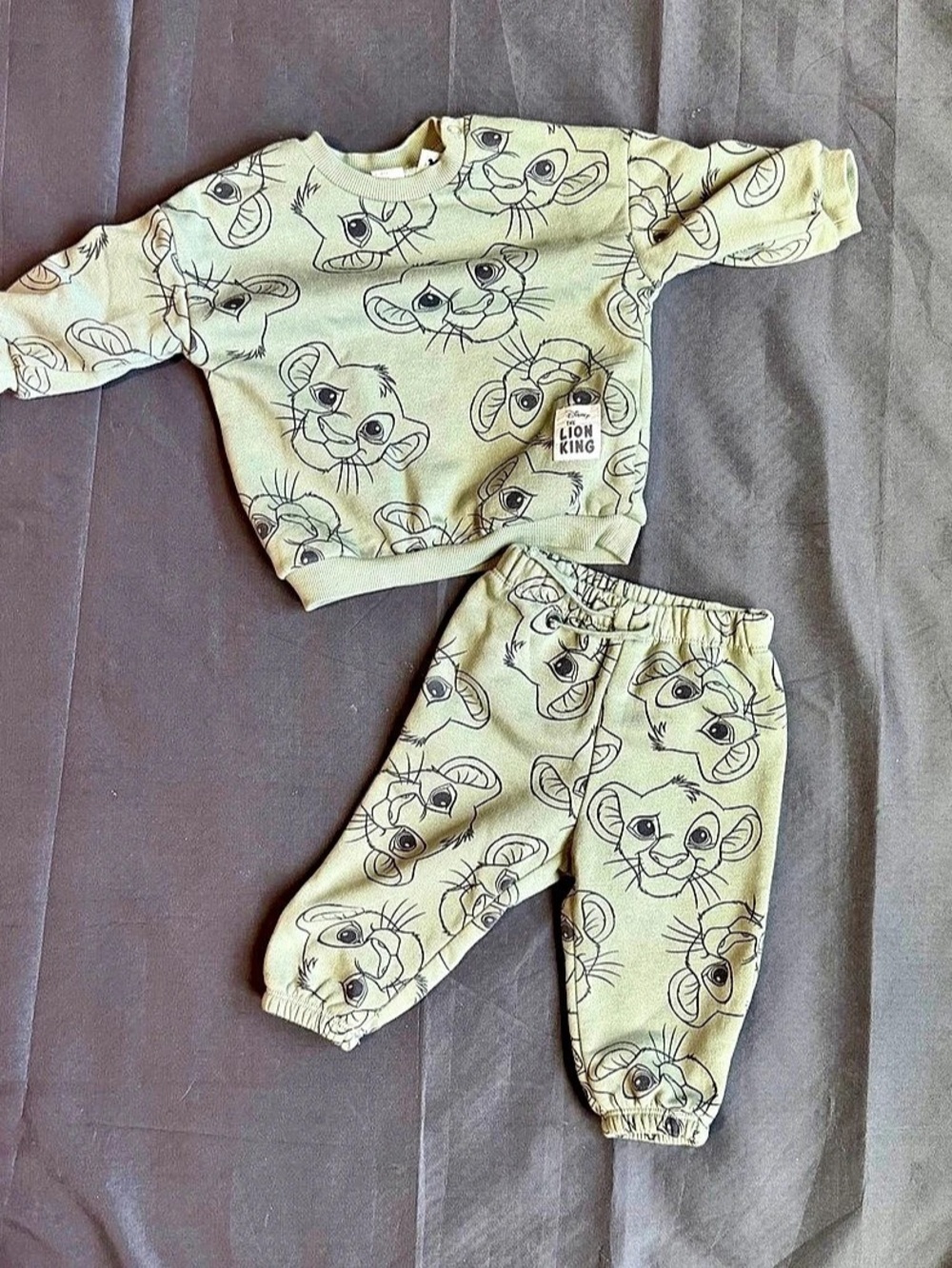 H&M 2-Piece Printed Sweatsuit Baby 3M Green